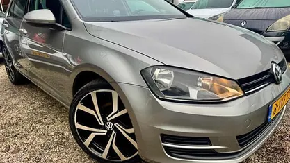 Grijs Occasion 2014 VW Golf VII Trendline Hatchback | € 7.950 (Eerlijke prijs)