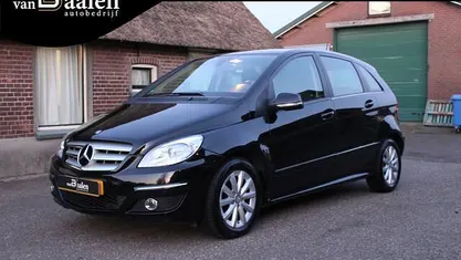 Occasion Mercedes B170 Business 116 PK (85 kW) 2009 Zwart MPV