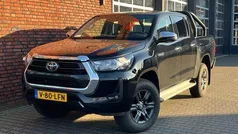 Gebruikt 2024 Toyota HiLux Pickup | € 43.900 (Goede deal)
