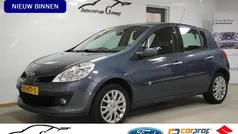 Gebruikt 2009 Renault Clio II Collection Hatchback | € 3.900 (Eerlijke prijs)