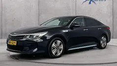 Zwart Gebruikt 2016 Kia Optima Hybrid Sedan | € 16.950 (Eerlijke prijs)