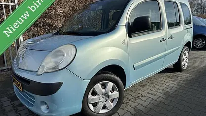 Occasion Renault Kangoo Expression 106 PK (77 kW) 2009 Blauw Stationwagen