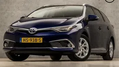 Gebruikt 2015 Toyota Auris Touring Sports Sport Stationwagen | € 15.945 (Eerlijke prijs)