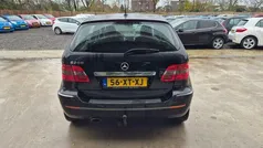Mercedes B200