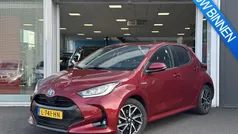 Gebruikt 2021 Toyota Yaris Hybrid Hatchback | € 20.950 (Eerlijke prijs)