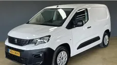 Wit Gebruikt 2019 Peugeot Partner Premium MPV | € 9.450 (Goede deal)