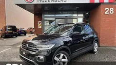 Gebruikt 2022 VW T-Cross Style SUV | € 24.945 (Eerlijke prijs)