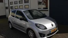 Grijs Gebruikt 2011 Renault Twingo Collection Hatchback | € 2.295 (Eerlijke prijs)