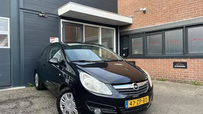 Gebruikt 2008 Opel Corsa Enjoy Hatchback | € 3.499 (Eerlijke prijs)
