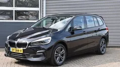 Zwart Gebruikt 2019 BMW 218 MPV | € 19.940 (Eerlijke prijs)