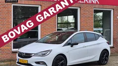 Wit Gebruikt 2018 Opel Astra Edition Hatchback | € 12.999 (Eerlijke prijs)