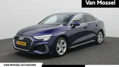 Blauw Gebruikt 2023 Audi A3 S-Line Sedan | € 32.945 (Eerlijke prijs)