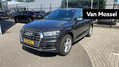 Grijs (metallic) Occasion 2019 Audi Q5 Sport SUV | € 35.900 (Eerlijke prijs)