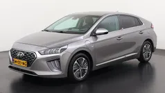 Fluid metal metallic (m6t) Gebruikt 2020 Hyundai Ioniq Style Sedan | € 17.695 (Eerlijke prijs)
