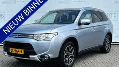 Gebruikt 2015 Mitsubishi Outlander P-HEV Edition SUV | € 16.500 (Goede deal)
