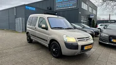 Gebruikt 2005 Citroën Berlingo Attraction MPV | € 2.749 (Eerlijke prijs)