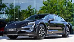 Gebruikt 2021 Porsche Taycan Cross Turismo Sedan | € 59.888 (Super prijs)