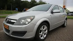 Grijs Gebruikt 2006 Opel Astra Edition Hatchback | € 1.800 (Goede deal)