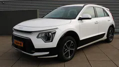 Snow white pearl Gebruikt 2024 Kia Niro SUV | € 30.900 (Super prijs)