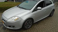 Grijs Gebruikt 2008 Fiat Bravo Sport Hatchback | € 2.250 (Eerlijke prijs)