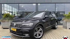 Zwart Gebruikt 2019 VW Tiguan Highline SUV | € 26.900 (Eerlijke prijs)