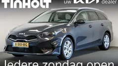 Grijs, metallic lak Gebruikt 2024 Kia Ceed Sportswagon Stationwagen | € 24.950 (Eerlijke prijs)