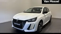 Wit Nieuw 2025 Peugeot 208 Style Hatchback | € 28.435 (Goede deal)