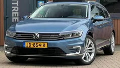 Blauw Gebruikt 2016 VW Passat Highline Stationwagen | € 14.950 (Eerlijke prijs)