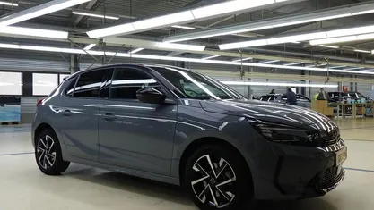 Grijs Occasion 2025 Opel Corsa Hatchback | € 20.899 (Goede deal)