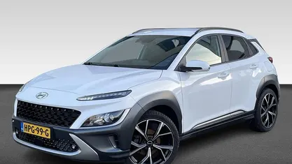 Wit Gebruikt 2022 Hyundai Kona Comfort SUV | € 18.930 (Eerlijke prijs)