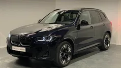 Zwart Gebruikt 2023 BMW iX3 Executive SUV | € 42.880 (Eerlijke prijs)