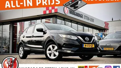 Zwart Occasion 2021 Nissan Qashqai N-Connecta SUV | € 17.785 (Super prijs)