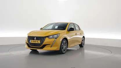 Gebruikt 2022 Peugeot 208 Allure Hatchback | € 15.900 (Super prijs)