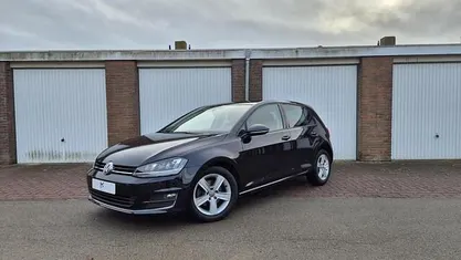 Occasion 2013 VW Golf VII Highline Hatchback | € 11.795 (Eerlijke prijs)