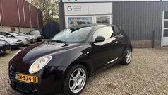 Zwart (metallic) Gebruikt 2009 Alfa Romeo MiTo Hatchback | € 2.995 (Eerlijke prijs)