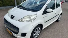 Wit Gebruikt 2010 Peugeot 107 Hatchback | € 3.450 (Eerlijke prijs)