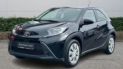 Occasion 2023 Toyota Aygo X X-play SUV | € 14.450 (Super prijs)