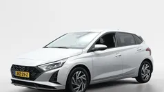 Grijs Gebruikt 2024 Hyundai i20 Comfort Hatchback | € 20.245 (Eerlijke prijs)