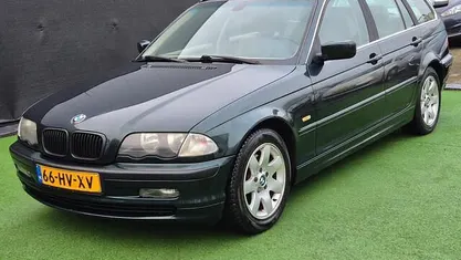 Occasion 2002 BMW 320 Executive Stationwagen | € 2.440 (Super prijs)