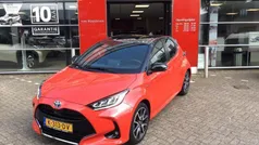 Rood Gebruikt 2020 Toyota Yaris Hybrid Edition Hatchback | € 20.950 (Eerlijke prijs)