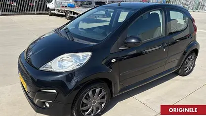Occasion Peugeot 107 Active 68 PK (50 kW) 2012 Zwart Hatchback