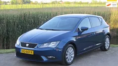 Blauw Gebruikt 2015 Seat Leon CONNECT Hatchback | € 5.500 (Eerlijke prijs)