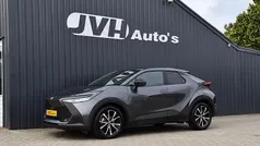 Grijs Gebruikt 2025 Toyota C-HR SUV | € 28.500 (Eerlijke prijs)
