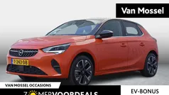 Oranje Gebruikt 2023 Opel Corsa-e Elegance Hatchback | € 18.740 (Goede deal)