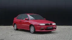Rood Gebruikt 1998 Lancia Delta Hatchback | € 13.850