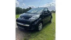 Zwart Gebruikt 2011 Peugeot 107 Hatchback | € 4.250 (Eerlijke prijs)