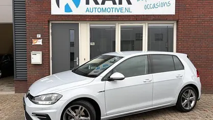 Occasion 2018 VW Golf VII R-line Hatchback | € 12.250 (Goede deal)