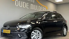 Zwart Gebruikt 2024 VW Polo Comfortline Hatchback | € 21.950 (Eerlijke prijs)