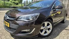 Bruin Gebruikt 2012 Opel Astra Sport Stationwagen | € 5.499 (Eerlijke prijs)