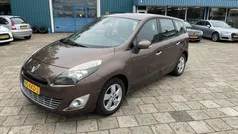Bruin Gebruikt 2010 Renault Grand Scénic III Business MPV | € 3.250 (Eerlijke prijs)